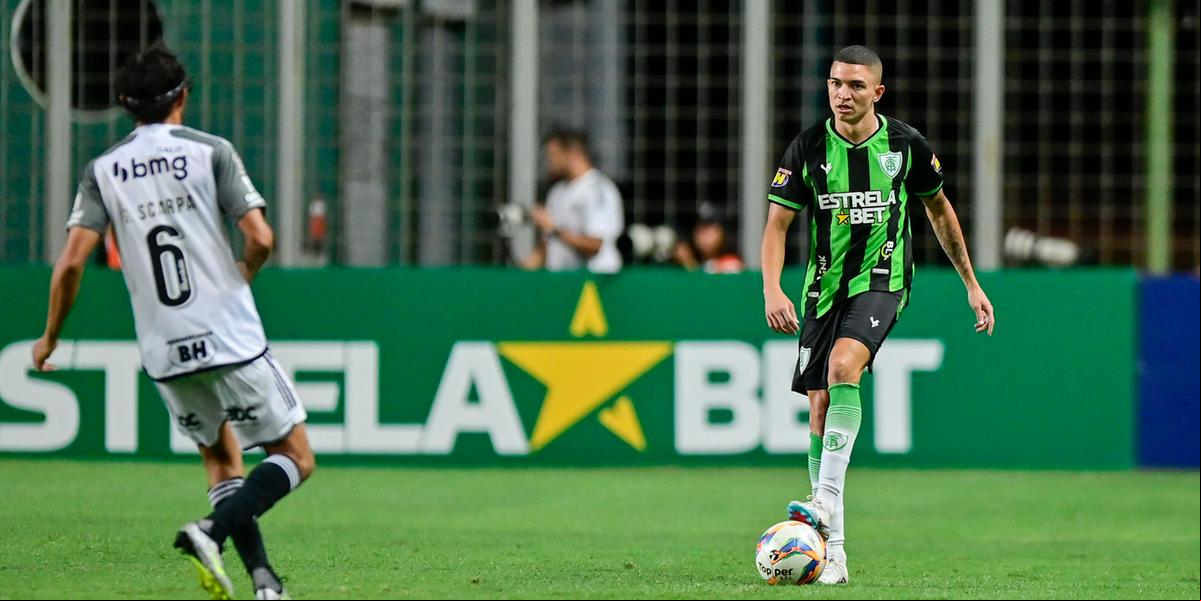 Marlon sofre lesão muscular e perde início de preparação para a série B (Mourão Panda / América)