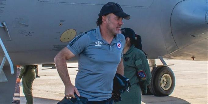 Treinador está sem clube desde setembro do ano ado (Reprodução/ Argentinos Juniors)