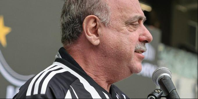 Fuad Noman era Conselheiro Benemérito do Clube Atlético Mineiro (X do Atlético)