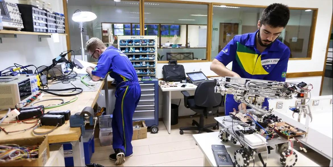 Dados da educação profissional e tecnológica (EPT) no ensino médio são do Censo Escolar 2024 (Marcelo Camargo/Agência Brasil)