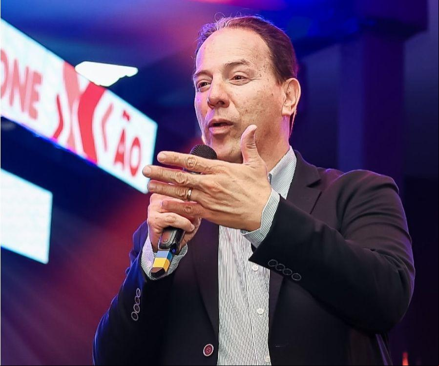 Médico e professor Ruy Muniz (Divulgação)