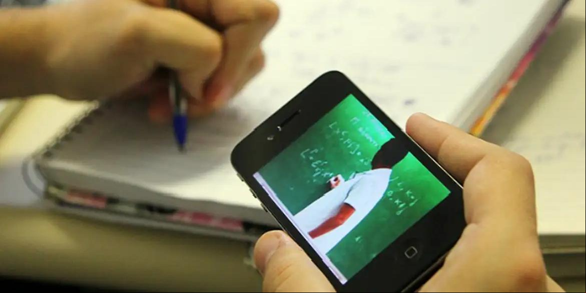 Nenhum curso de bacharelado, licenciatura e tecnologia poderá ser 100% a distância (Divulgação/MCTIC)