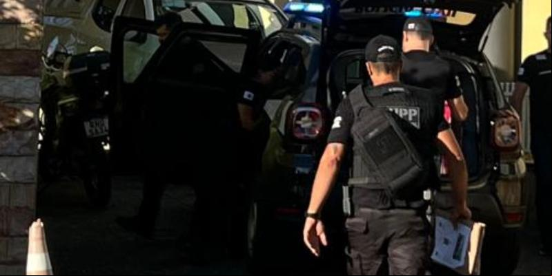 Cinco mandados de busca e apreensão foram cumpridos nesta sexta durante a operação da PC (PCMG/Divulgação)