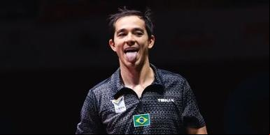 Pela primeira vez, um brasileiro conquistou a medalha de prata no Mundial de tênis de mesa (ITTF / divulgação)