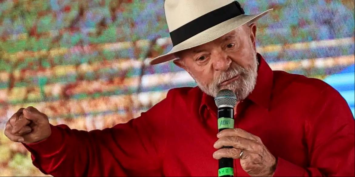 Presidente Lula da Silva anunciou que lançará programa para reduzir a fila de espera por consultas com especialista (Marcelo Camargo/Agência Brasil)