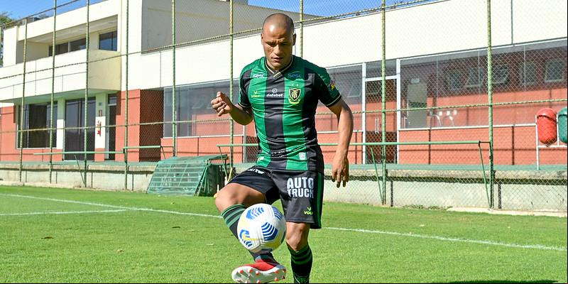  (Mourão Panda / América)