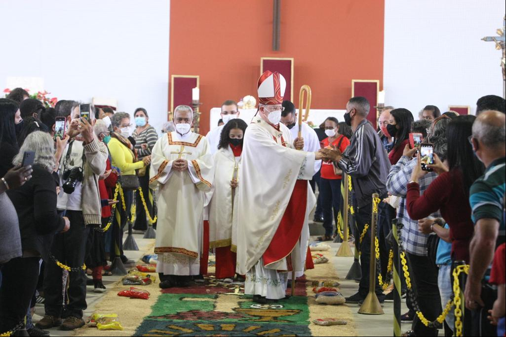 Corpus Christi na Catedral Cristo Rei (Maurício Vieira / Hoje em Dia)