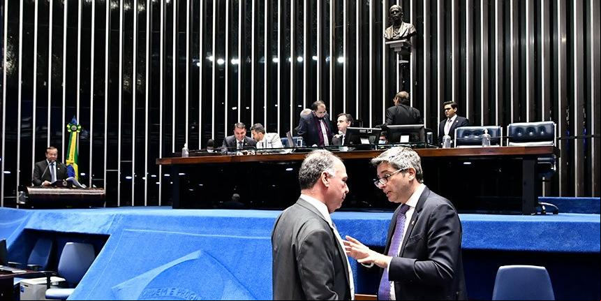 PEC que prevê rees da União para os estados que baixarem a zero o ICMS sobre óleo diesel e gás de cozinha deve ir a plenário no Senado nesta quarta em Brasília (Waldemir Barreto / Agência Senado / Divulgação)