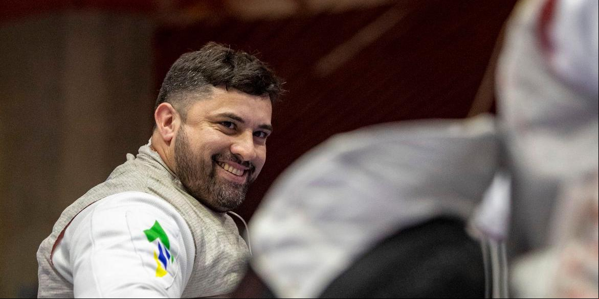 Brasileiro triunfou na categoria B da prova de espada (Ale Cabral/B)