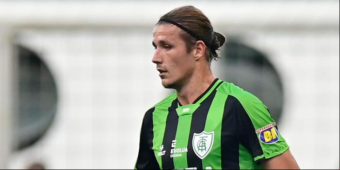 Zagueiro entende que time está cada vez mais preparado para esses grandes momentos (Mourão Panda/América)